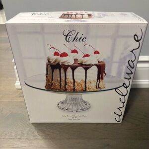 12” glass footed cake platter new in box retail $59